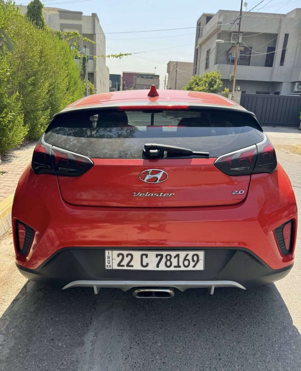 السلام عليكم.. فولستر 2019 محرك 20 دوش بيها ٣ قطع بدون دواخل و حادثها بسيط جداً موضح بالصور .. السيارة جديدة ومابيها اي نواقص *********** .. مكان السيارة كركوك وبيها دفتر بانزين .. السعر 115 ومجال بسيط
