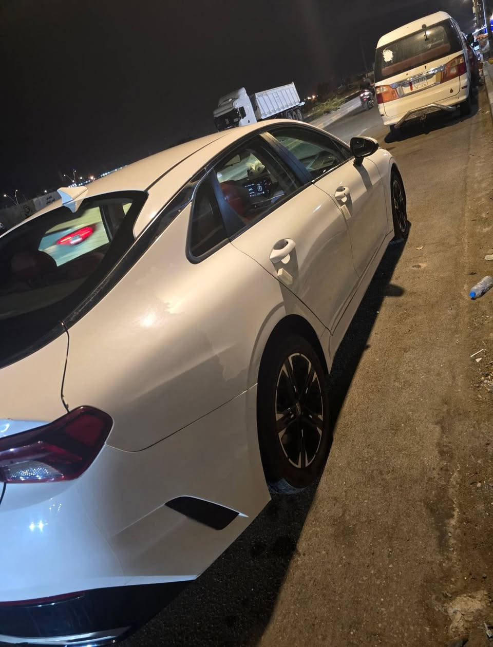 سلام عليكم كي فايف للبييع بدون مراوس 

وارد امريكي حادثها جاملغ وبنيد مبدل 3 قطع

جاملغ وبنيد وفخذه وبيه الجهه اليمنه رش
صبغ كلير ب امريكا

محرك 1600 تيربو 

سياره رقم بصره حره

السياره نص  فول  
ماناقصها ايشي جاهزه سعرها ((148)))

العنوان البصره ابي الخصيب شارع بلد السيد
رقم الهاتف ***********
