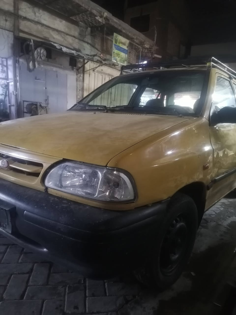 سايبا ٢٠١١ للبيع مكينه وكير مكفوله السعر  ٢٣ ورقه وبيها مجال رقم هاتف *********** خاص
