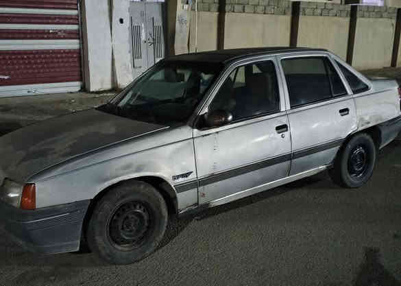 كاديت حجم 16 صندق موديل 91
رقم نينوى  كير ومحرك شرط كابون بانزين بيها 
شرط التحويل من الشرعي كهربائيات كلها شغاله 
السعر 22 مكان الموصل الايسر 
*********** او واتساب
