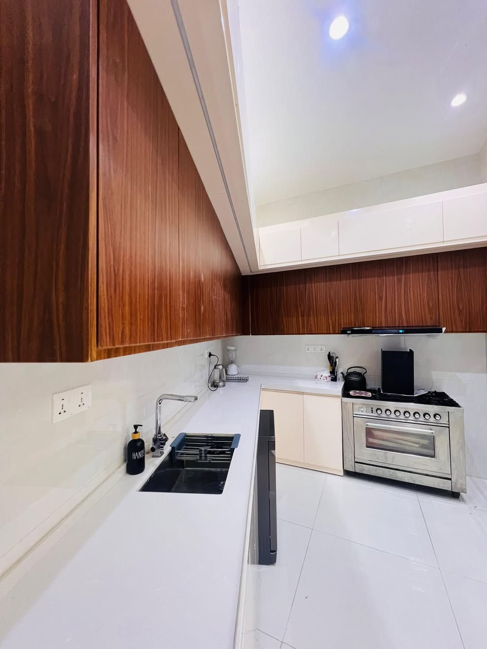 🌸🌹من أعمال معرض تينا للمطابخ والديكورات لهذا اليوم 🌸🌹

    💒 مطبخ خشبHDF 🇹🇷 ابواب بالون بريس 🇹🇷
                                    
             🌹مرمركوارتز طبيعي 🌹

       مازلنا  نقدم لكم ارقى الألوان 🎨

   والتصاميم 📐📏 العصرية الحديثة

مع كادر اجنبي ذو خبره عاليه📏

مع 🌹تينا تجدون كل ماهوه مميز 🌹
هدايه واكسسوارات مستمره🏩
❤️عنواننا ثقة ومحبة الزبون❤️

♥️اسرع مده في الانجاز♥️

👋 وداعاً للأشكال التقليدية للمطابخ 👋والديكورات 

 😍 وأهلاً بكل ما هو مميز وحصري 😍      

العنوان ☜ -ناصرية الشموخ مقابل مجمع تينا السكني 

للإستفسار الإتصال ☎ ***********  / واتساب او عبر مراسلة صفحة الفيسبوك.
https://t.me/taii_naa2022   رابط تليكرام
#تينا_للمطبخ_التُركي_الحديث
