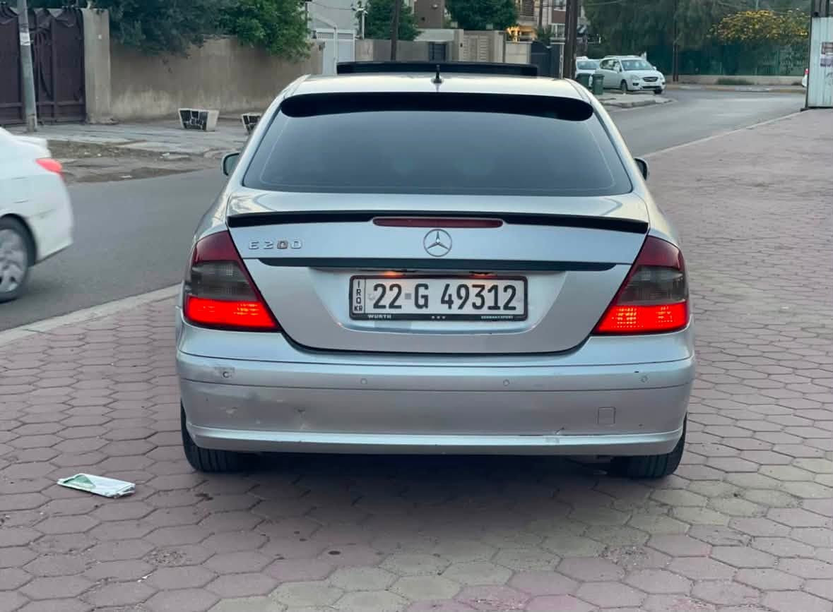 مارسدس للبيع
E200موديل 2008
اربعه سلندر
خليجي السيارة بدون ضرر بيها نص قطعه صبغ بدون دواخل 
السياره جاهزه من كلشي
كير محرك مكفول 
صدر امامي خلفي تبريد ثلج 
رقم اربيل بااسمي تحويل مباشر 
داخل جديد 
فول مواصفات السيارة 
للاستفسار *********** 
عنوان أربيل 
السعر 95وبي مجال
