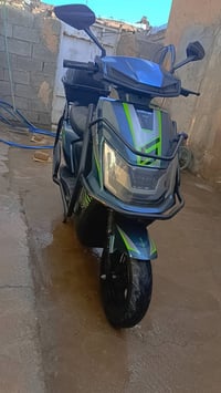 أقر المنشور قبل لا تتصل وحياك الله ... دراجه كهربائيه ..KOREA-MR Umber...