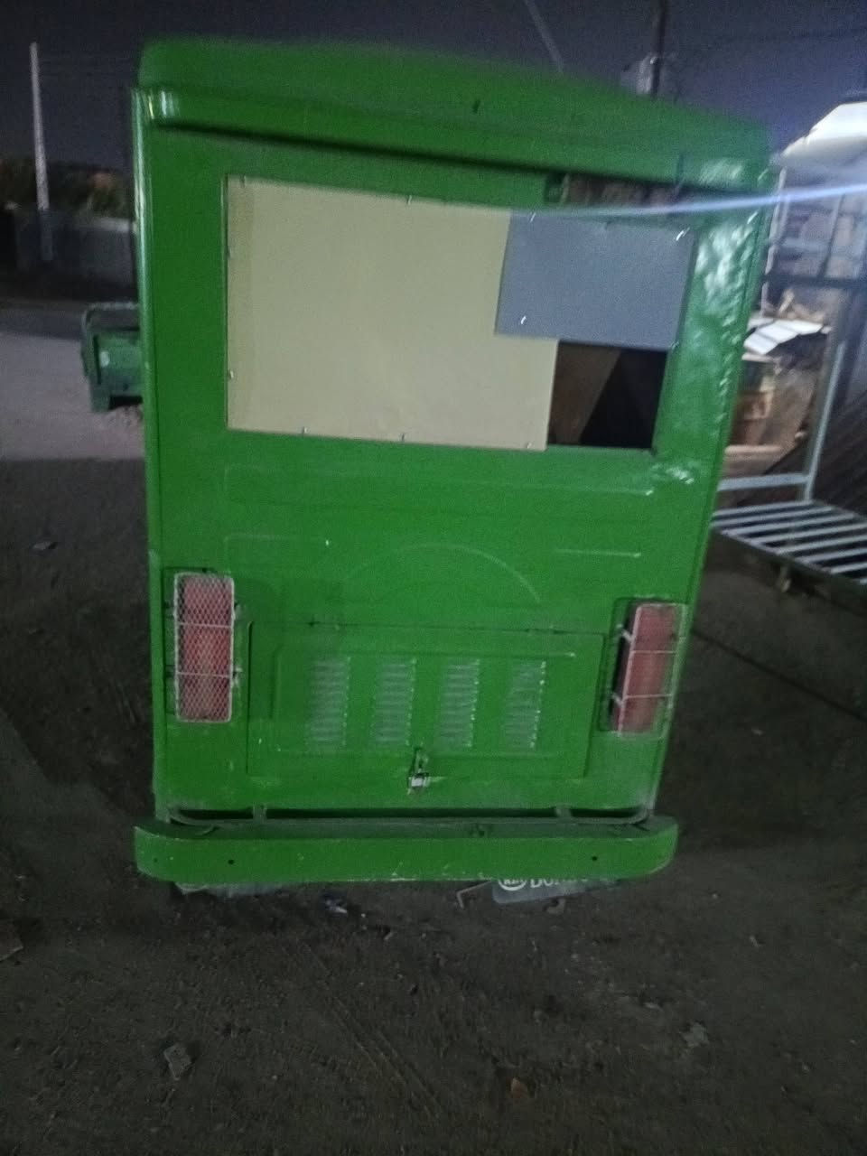 ستوته تكتك مديل 17 اوراق معامله ترقيم كامله محركها جديد كهربائياتها كلها جدد تخم تواير  كامله سعر مليون ونص  مكاني خور الزبير وهذا رقمي ***********
