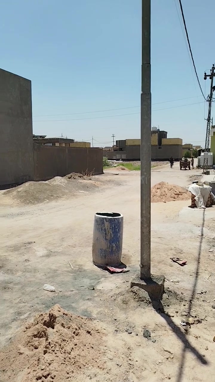 هيكل للبيع المساحه 100متر في مجمع نبيل مقابيل المستشفى القاسم كامل نقص ارضيه وبورك وبيتونه  سعره 46 وبي مجال ***********

