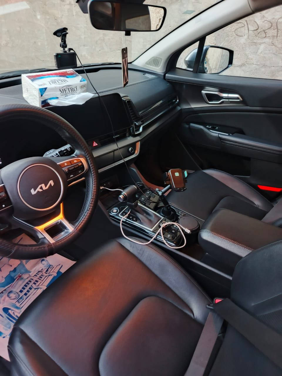 سلام عليكم كيا سبورتج موديل موديل 2023 وارد امريكي حادثها بنيد فقط صور الحادث منشورة معه صور ارباك ستيرن 
فول ماعده الفتحة رادارات توقف ذاتي اطفاء بل زدحام 
ماشيه 44 الف كيلو رقم بغداد جديد اب اسمي سيارة احله من صور مكانها بغداد رايدها 200 بيها مجال بسيط ***********
