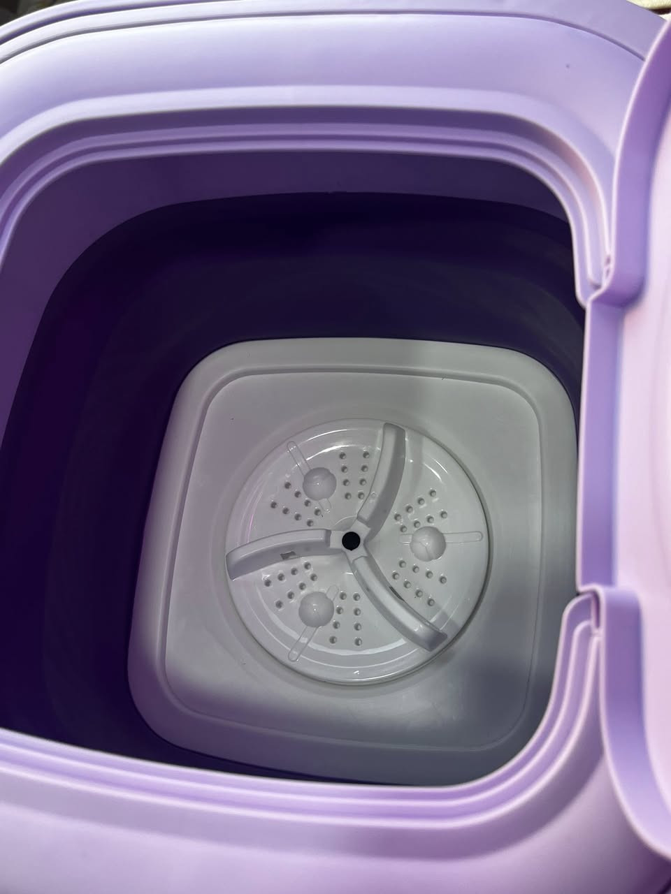 🧺✨ غسالة ملابس صغيرة قابلة للطي – الحل الذكي لكل بيت!

تعبت من غسل القطع الصغيرة يدويًا؟  
جبت لك الحل 👇

💗 غسالة ميني عملية وقابلة للطي  
مثالية لغسل:
✔️ ملابس الأطفال  
✔️ الجوارب  
✔️ الملابس الداخلية  
✔️ القطع الخفيفة بسرعة وسهولة  

🔹 مميزاتها:
- 👜 قابلة للطي – سهلة التخزين وما تاخذ مساحة  
- ⚡ توفير في الكهرباء والماء  
- 🧼 تنظيف سريع خلال دقائق  
- 🔇 هادئة ومناسبة للاستخدام في أي وقت  
- 🎒 مثالية للسفر أو السكن الصغير  

🔹

💥 مناسبة للطلاب، الأمهات، والسفر  
💰 السعر مناسب جدًا (تواصل خاص)


**إذا كنت صاحب هذا الإعلان وتريد حذفه لأي سبب، رجاءا أرسل رسالة إلى الدعم الفني**