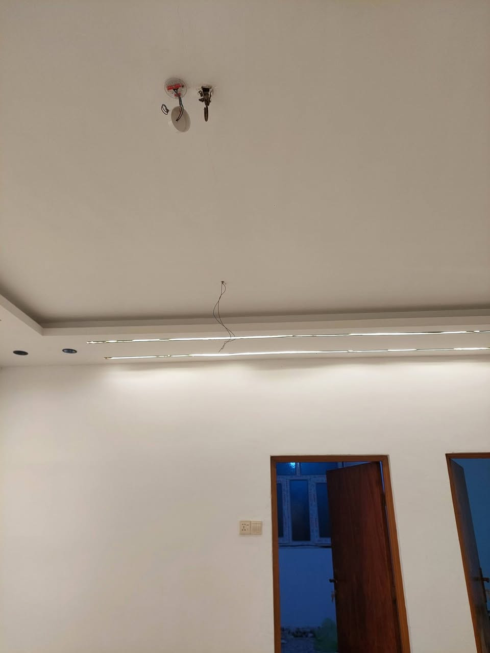 بيت ١٥٠ متر
واجهته ٧ونص ونزاله ٢٠ منر طابو صرف في حي ميسان قطاع ٢٢ 
مطلوب للمصرف الرشيد ٢٠ مليون 
المكان شارع البوريات خلف مول ميسان. مباشرتا شارع..٨..المبلغ الكلي ١٧٠ وبي مجال قليل
***********
