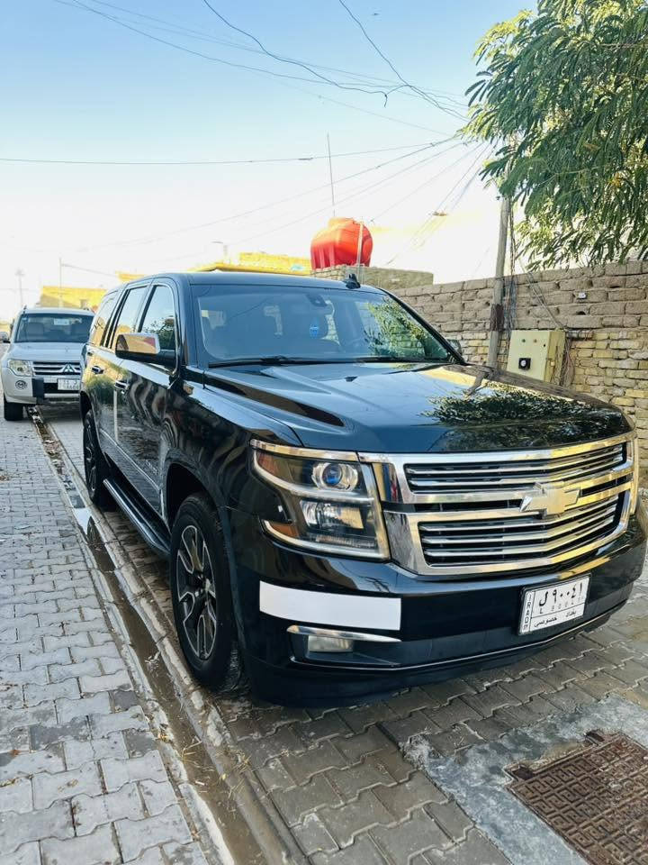 سلام عليكم تاهو 2020LT
سياره ماشيه 114الف 
7راكب 
سياره بيه جاملغ ونص الباب سايق 
السعر 300$مكان السياره واسط 
للستفسار ***********
***********
