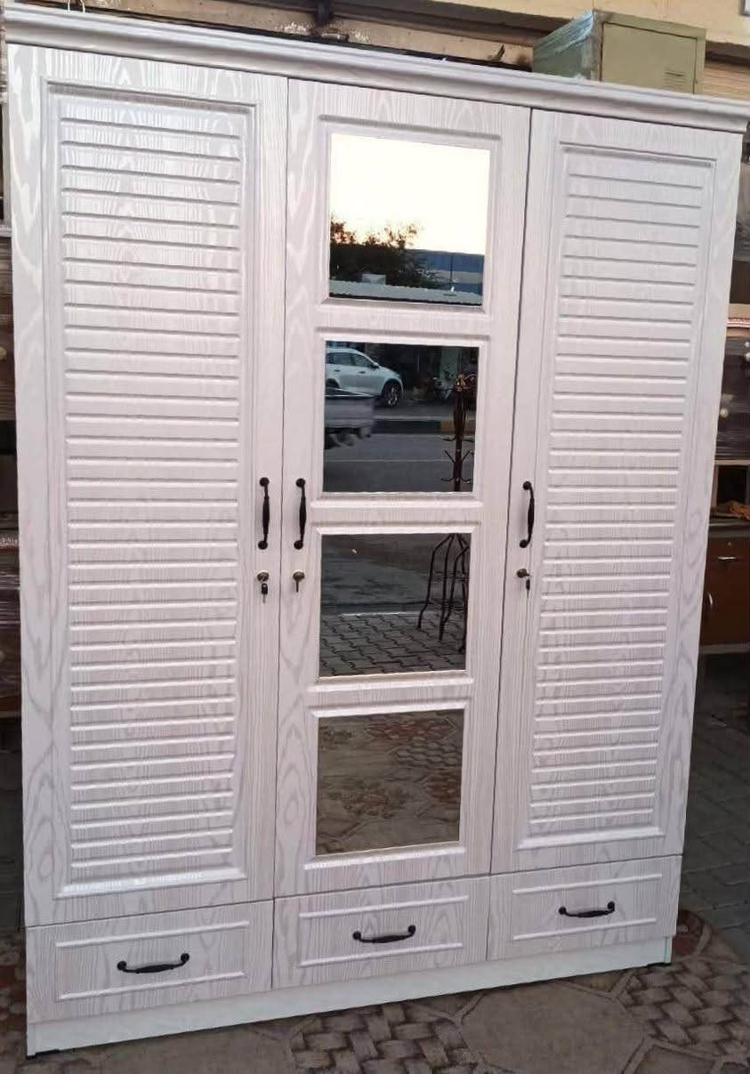 كنتور 3 باب ظهر بلو
السعر 220

توصيل داخل بغداد  5 اطراف 10 
جميع  المحافظات 25 الف 🚚🚛

شركة 1 🌸🦋

موديل #صيني
بدون شد 🚫


**إذا كنت صاحب هذا الإعلان وتريد حذفه لأي سبب، رجاءا أرسل رسالة إلى الدعم الفني**