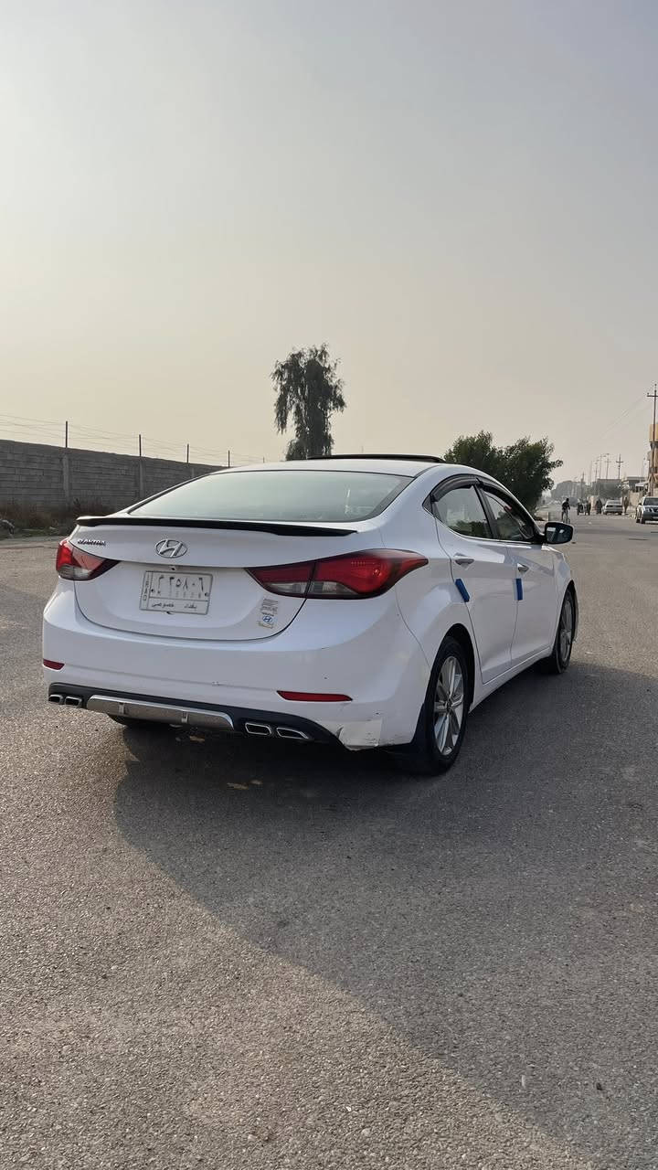 النتره 2015 خليجي فول
محرك 1600
السونار موجود بالصور صارهاا سنتين عندي
السعر 128
المكان المحموديه

   *********** بي واتساب
