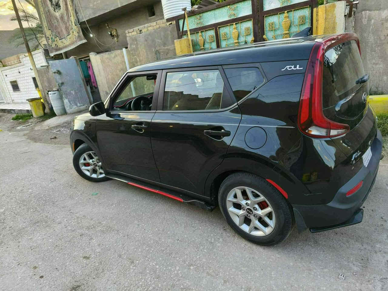 السلام عليكم
صول موديل 2020 لون اسود وارد أمريكي حادثهة فقط خشم الدعامية محرك 2000 دوش رادارات جانبية وامامي وخلفي السعر المطلوب 145 ورقة بيها مجال بسيط موبايل ***********
