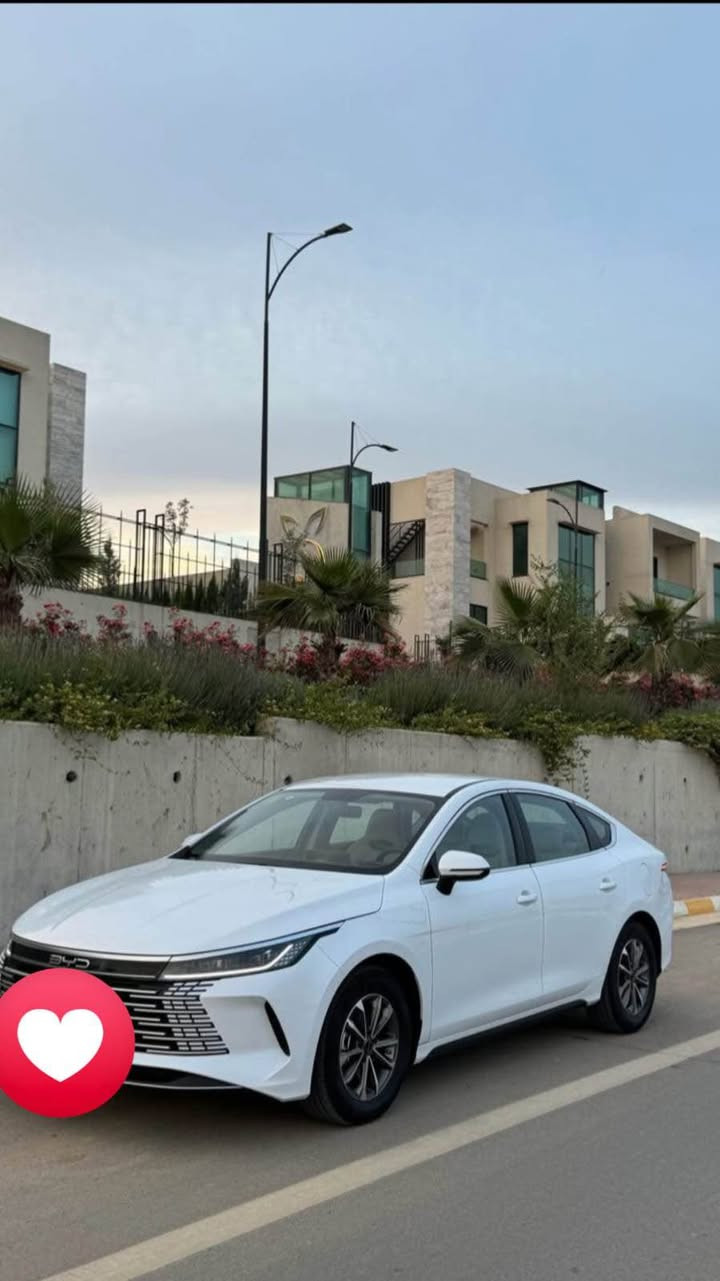 Byd distro 2025
١٣ هە زار ڕۆشتوە
تازە سێرڤسە 
گاعی قلبی تیایە
بۆیاخو ساردی نیە
*********** السليمانية, العراق
