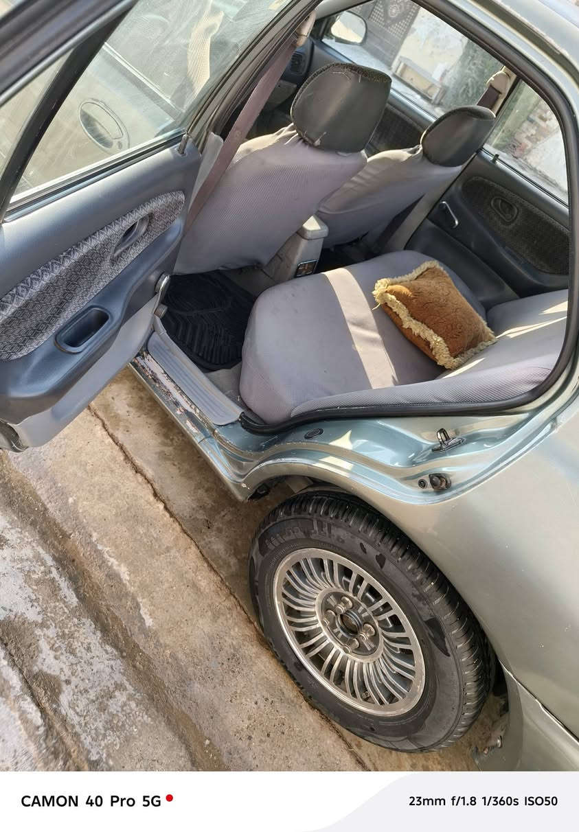 السلام عليكم ورحمة 
برتون الموديل 2005
مشروع وطني السنويه 30 دفتر بنزين 
العنوان كركوك 
رقم الهاتف  ***********
رقم السياره كركوك 
السعر 48 بيه مجال
