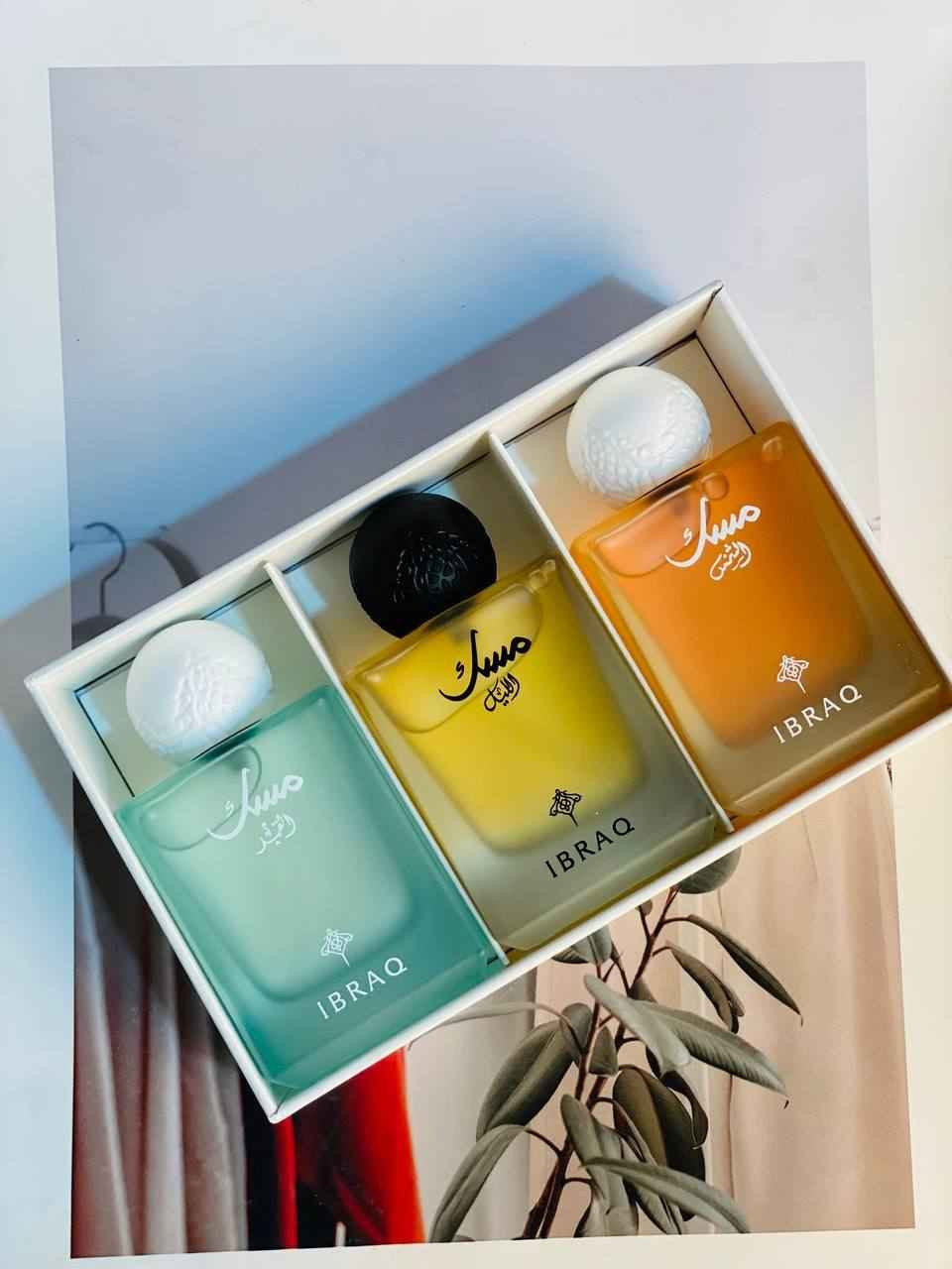 بكج عطور مسك الشمس ☀ القمر 🌙 والليل 🌑 – 10 مل × 3 | إبراهيم القر.شي
ثلاث نفحات من السحر والعراقة، في علبة واحدة أنيقة تعكس فخامة العطور الشرقية.
📦 المجموعة تحتوي على :
مسك الشمس
ومسك القمر
مسك الليل 
💫 حجم كل عطر : 30 مل – مثالي للتجربة أو كهدية راقية
💫 روائح ثابتة وفواحة مناسبة للرجال والنساء
🎁 تصميم أنيق يناسب جميع الأذواق🥹💞
ماستر طبق الأصـل ✅ كربلاء, العراق


**إذا كنت صاحب هذا الإعلان وتريد حذفه لأي سبب، رجاءا أرسل رسالة إلى الدعم الفني**