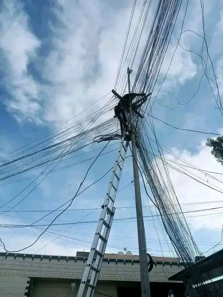 السلام عليكم من رخصت الادمن كادرنا متخصص بتنضيف وتصفيه المولدات وترتيب الوايرات نقل جوزات او بوردات  بدون اي مقاابل فقط الواير المتروك واي قطع نحن مسوولين عليه ***********
