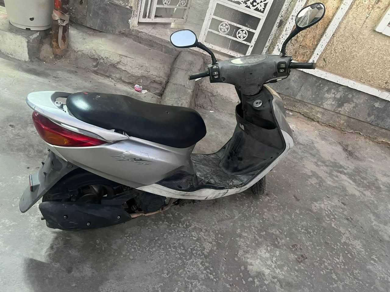 نضيفه كلش ما مفتوحه 
*********** رقم 
*********** واتساب 
٧٥٠ وبيهة مجال بسيط
