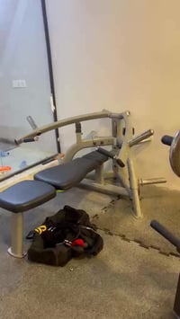 قاعة جيم للبيع • معدات جيم • أجهزة رياضية
