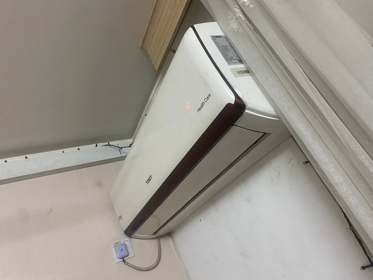 سبلت انفيرتر واحد طن للبيع  من داخل بسمايه السعر خاص وتحياتي لجميع
***********
