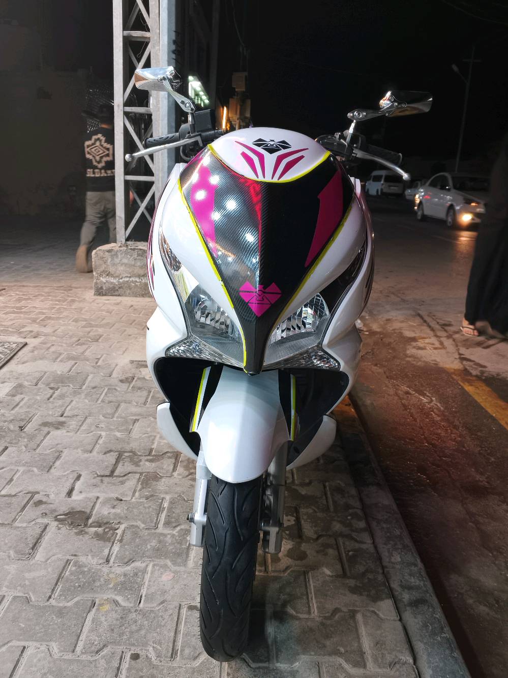 للبيع مكفوله كفاله عامه للاستفسار رقمي +964 774 528 7997