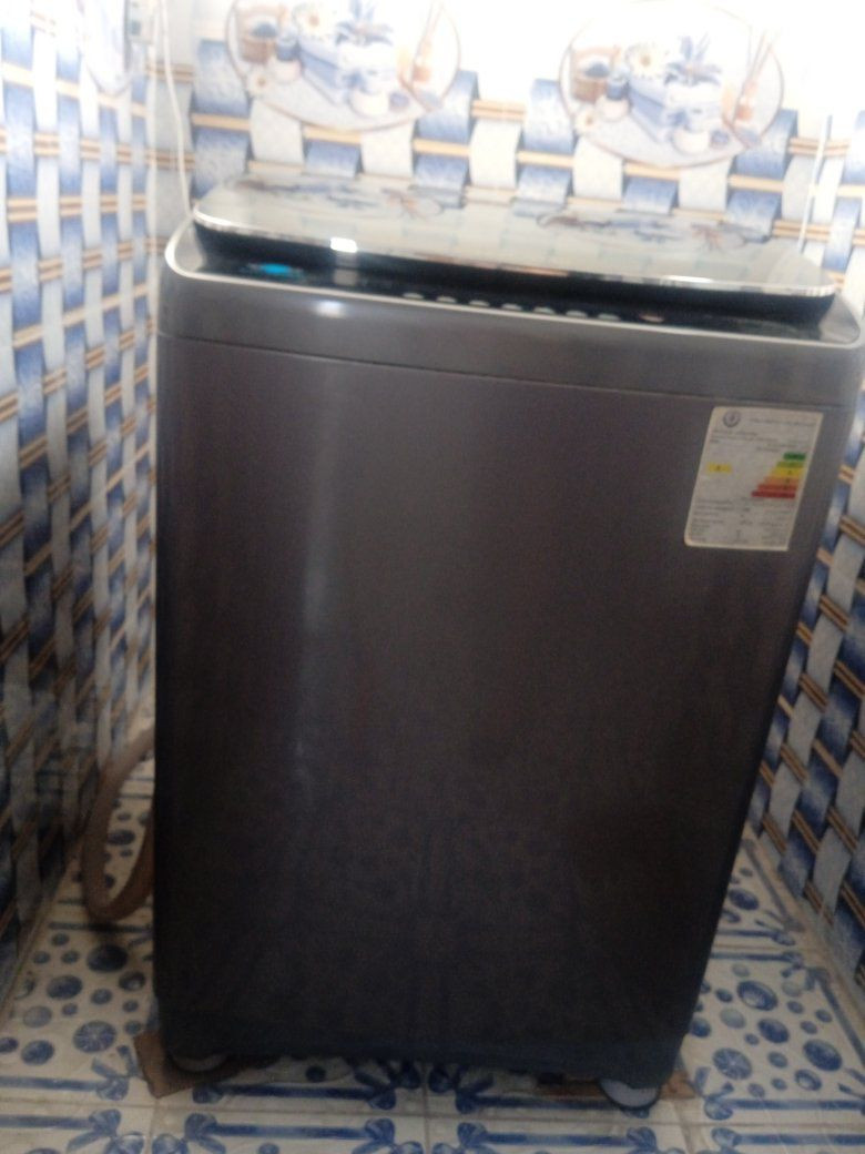 سلام عليكم ورحمه الله وبركاته عندي غسالة توماتيك سوبر امبريا للبيع سعر 500 الف مكان موصل جديدة قرب اعدادية موصل جديدة للبنات حجم 18 كيلو استخدام قليل قليل جدا استفسار اتصال على رقم مصطفى *********** استعمال 5 اشهر فقط
