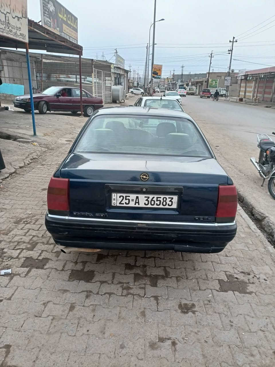 السلام عليكم اوميكه للبيع موديل 91 مكفوله من ظربه كلهامكفوله رقم انكلزي سنويه لل 27 كابون بنزين موجود السعر /40/وبيها مجال للطيبين ***********
