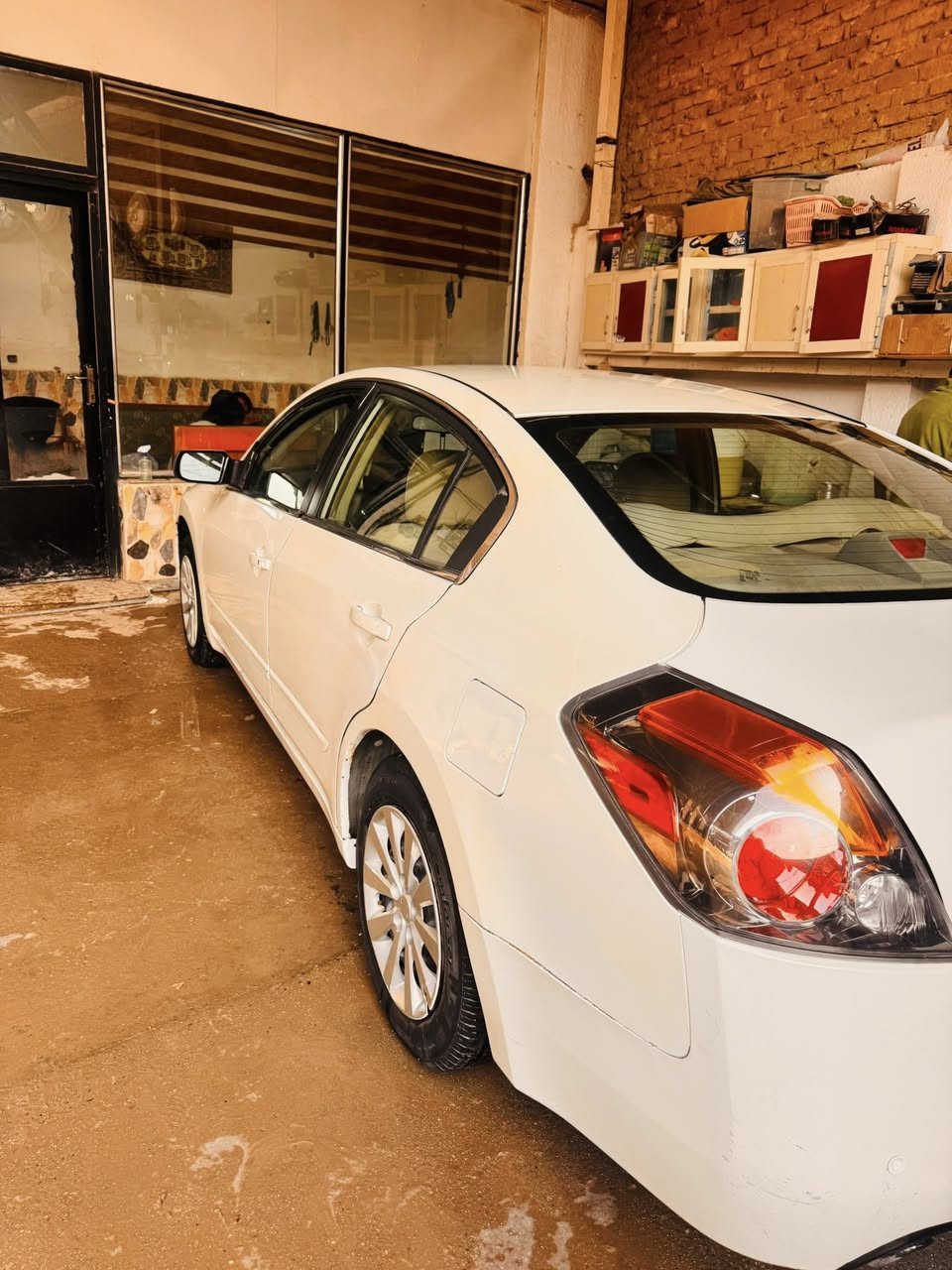 السلام عليكم نسان سيارة نسان ألتيما 2009 السياره نضيفه شوفته عينكم السياره مصبوغة عام حادثه جاملغ الخلفي اوباب الخلفي  صبغ العام أثر جراد تبريد منضومه جديده حداديه جديده داخل الساره نضيف خلته غرفه كامله   السياره جاهزة 
المكان بابل حله 
السعر 80بيه مجال
***********
