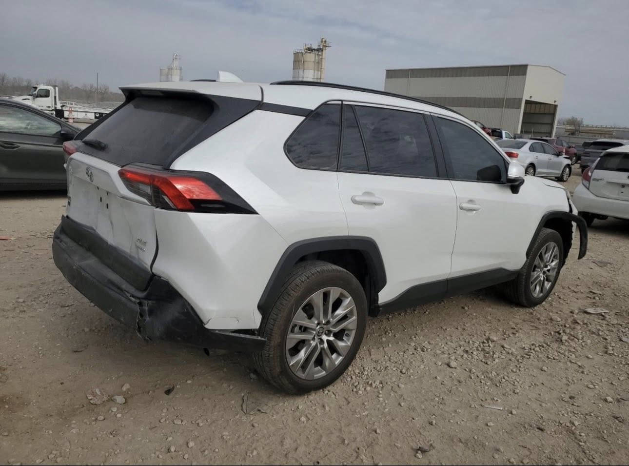 🤍بسم الله على بركة الله 🤍
مزاد السيارة :🚗 تويوتا رافور 2025 XLE PREMIUM 
الضرر : كما موضح بالصور المرفقة 
تاريخ المزاد :: الخميس 2026/2/19

سعر السيارة :: يحدد في  المزاد 🔒
للمزايدة ولشراء السيارة :: الحضور الى المكتب 💁🏻
مدة الوصول من 50 الى 90 يوم  🚢
عمولة المكتب 200 دولار فقط 
يتم تخليص السيارة عن طريق  المكتب 📑 

الفرع ألاول ألانبار الفلوجة مجاور مطعم حجي حسين 
وليد:***********
يوسف:***********

العنوان الفرع الثاني 
✅رمادي ✅
✅شارع عشرين✅
✅مقابل مطعم كباب الساطور✅
للأستفسار الاتصال على الرقم التالي او مراسلة الصفحة📱
غيث ***********

أوقات الدوام من الاحد إلى الجمعة ⏳
من 4:00 عصرآ  الى 10:30 مساءآ 🕓 

‏#IAAI #iaai 
‏#COPART #copart
#العراق #الفلوجة#الرمادي 
#سيارات
#مزاد_السيارات_الوارد_الامريكي
#مزادات_السيارات #الوارد_الأمر
