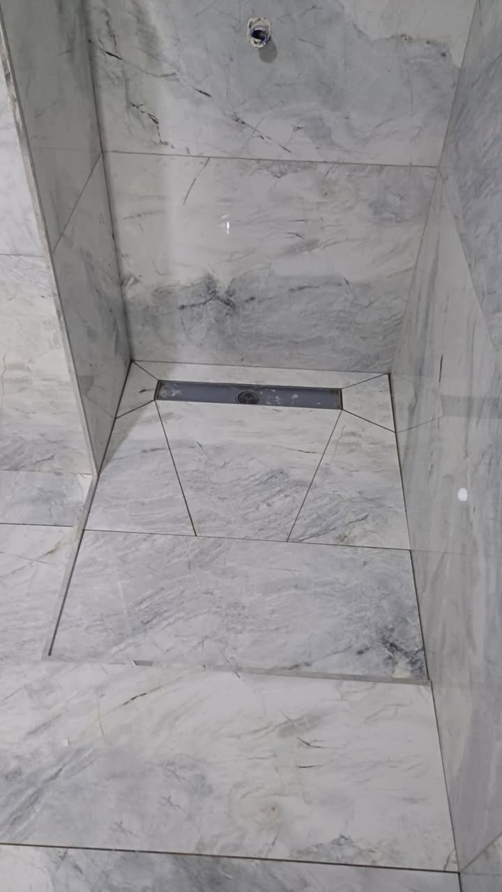 خلفا سيراميك شغل درجه اولي تسليم مهندس
اللتزام في العمل ودقه في الاداء
 ومتاح كادر كامل
 متفرغ حاليا
  ***********
