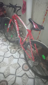 بيسكل رياضي للبيع 07705785397