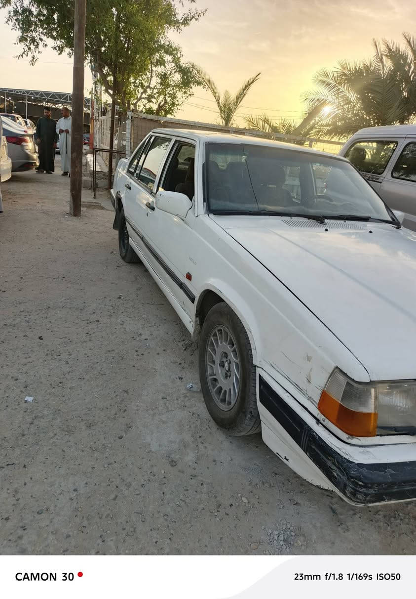 سلام عليكم فالفو ٩٤٠ لبيع كير ومكينه بلادي سنويه ماصاقطه 
***********
