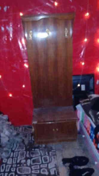 عندي غراض للبيع غرفة نوم 3قطع 350 مكينة حلاقة 15 بنكة 15 مال كنكس 3الف     زاوية 20 بلازمة 35 مكاني بغداد الشعب حي الجزائر يم محطة سماء بغداد  واتساب ***********
