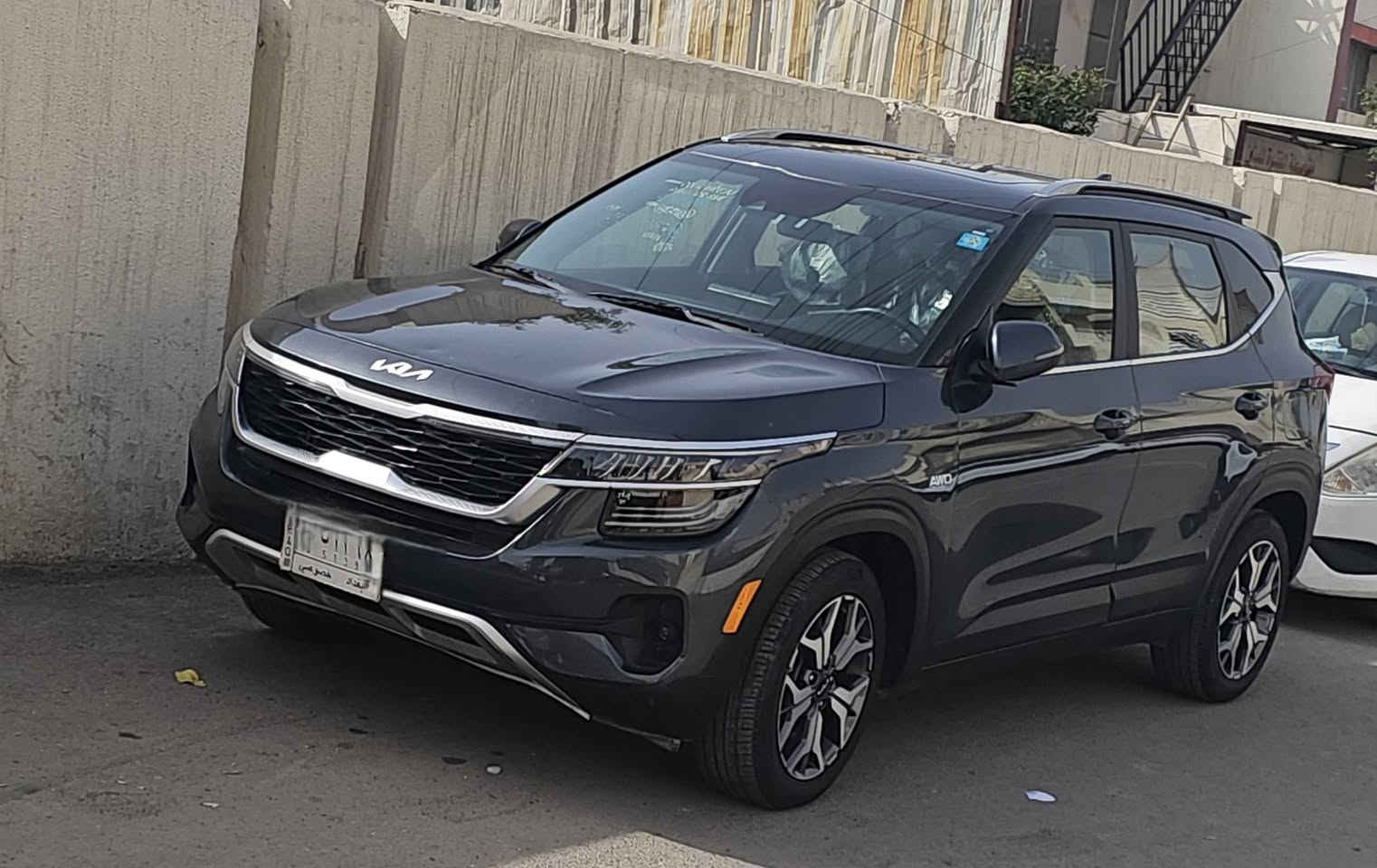 سلام عليكم
كيا سيلتوز ٢٠٢٢ للبيع  
محرك 2000 دوش 
لون مميز 
مواصفات EX فول فتحة 
كشنات جلد ومخمل لونين
تبريد قطعتين 
هيتر كشنات
ثلاث وضعيات قيادة
بصمة ابواب 
بصمة تشغيل 
رادار امامي خلفي
نقط عمياء 
ماشي ٥٤ألف مايل فقط زيرو بحالة الوكالة 
 رقم بغداد تتحول ثاني يوم...
سيارة مال دكتوة
رقم الشاصي موجود بالمنشور بدون لغود بدون شواصي وين ما يعجبك أفحصها 
العنوان بغداد حي القاهرة للاستفسار الاتصال تلفون أو واتساب
***********
***********
