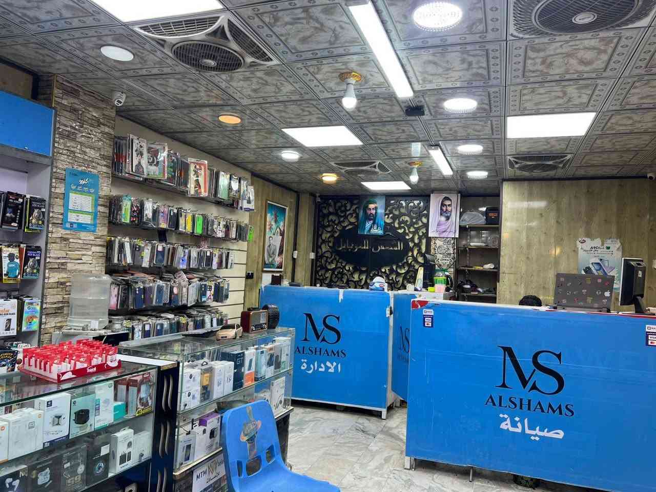 السلام عليكم
محلات للبيع عدد 2 سر قفليه 
الموقع الشرطه الرابعه السوق الشعبي 
للاستفسار ***********
