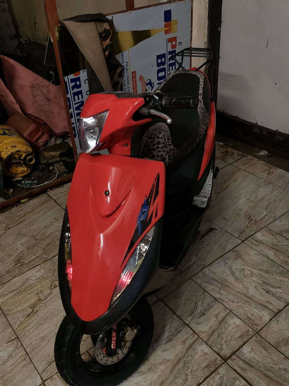 ماكس عدله ( كفاله عامه )  شغاله من طول للطول (نكراه سلف) كهربائيات اشاير لايت بك لايت دشبول كله شغاله ( ما مفتوح بيها برغي ) ما بيعك اذا ما تفحص السعر 650 وبيها مجال مكاني ناصريه مركز *********** بيه واتساب
