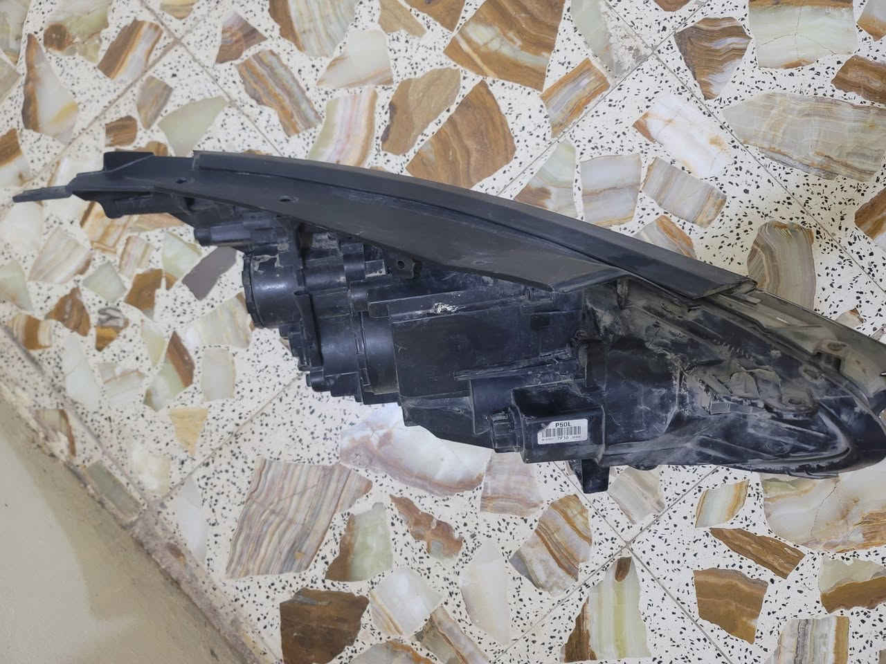 ماصدة سوناتا اصلية جهة السايق من 2018 الى 2023
نظيفة ومابيها اي مشكلة العنوان الديوانية
السعر 100 
***********
