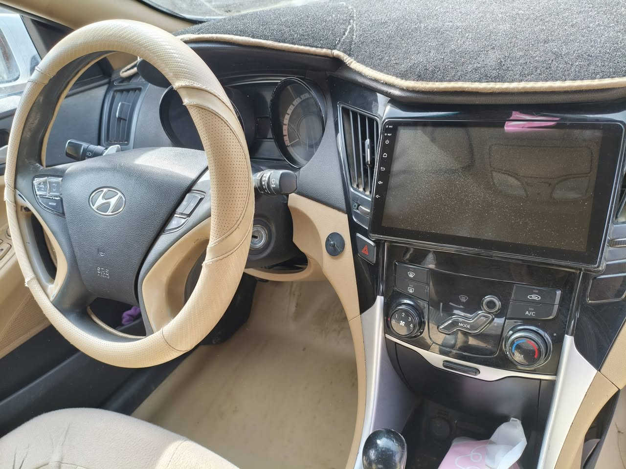 سوناتا للبيع موديل 2012 محرك 2400 دوش سنوية ورقم بغداد جديد بأسمي ثلاث  قطع تصليح  تبريد قطعتين مري شفط حساسات خلفية  مقعد كهربائي شاشة تحكمات ستيرن لايت زنون تخم تايرات جديد ويل كب . المكان بابل - حلة ***********
السعر 116
