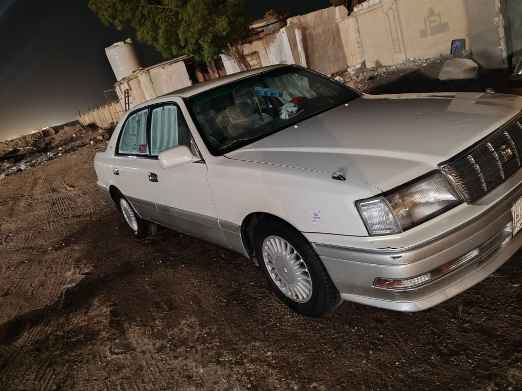 سلام عليكم  راس الثور فلات مكفول من كصه ونقل الوضربه كفاله مكينه 300فيستين  جررنرج 12قرص نص فول حداده استوني مسويها حتى  الفريم ممه بمدله كلش ما مخلي شي ما بدلته حداتها 100/100 تبريد وي السويج كشنات كهربائيّ،رقم راعي السياره مكلف بنشر *********** الزبير, البصرة
