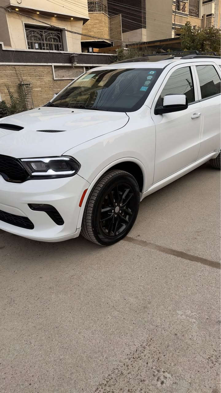 سلام عليكم…
دورنكو وارد امريكي حادث بس بانيد + ايرباك ستيرن + دشبول 
موديل 2023
ماشيه 29000 ميل
السعر 31500 $$$
بغداد حي البنوك
*********** بغداد, العراق
