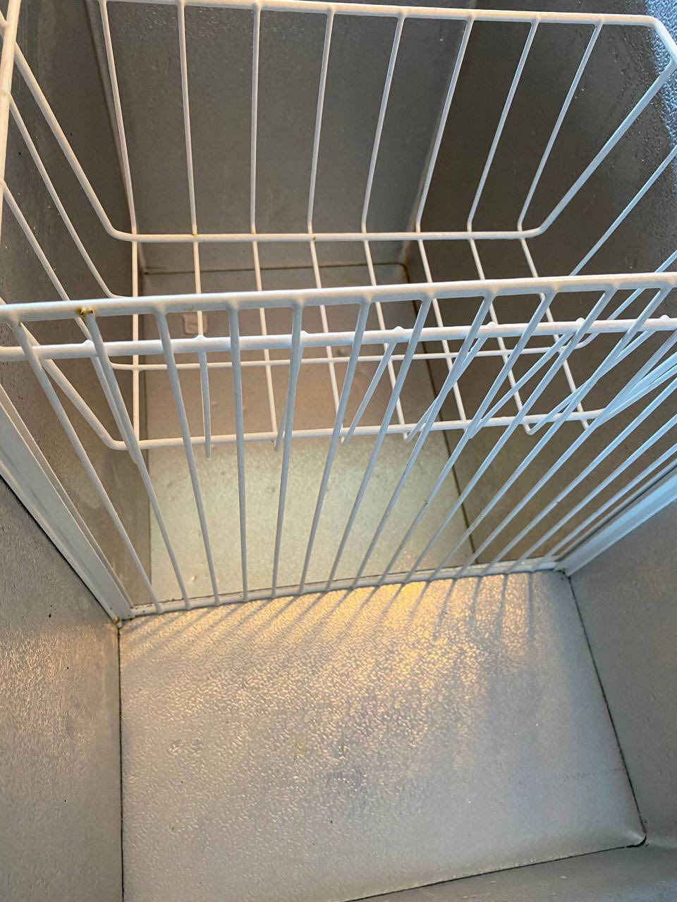 مجمدة Lg للبيع
جداً نظيفة غير داخلة تصليح
العنوان بغداد الغزالية 
السعر 250 الف


**إذا كنت صاحب هذا الإعلان وتريد حذفه لأي سبب، رجاءا أرسل رسالة إلى الدعم الفني**