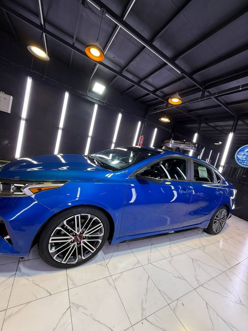 فورتي 2023 GT فول مواصفات رقم رقم بغداد صور الحادث مرفقه بالصور
🟢بصمه ابواب وتشغيل 

🟢فتحه سلايد

🟢محرك 1600 توربو يعني طياره دبل كلج 7نمر دبل كزوز 

🟢لايت لد امامي خلفي

🟢سستم سماعات 🔊 هارمن

🟢اوتو هولد سايد بريك دكمه

🟢شاشه كبيره كاميرا

🟢حساسات امامي خلفي 

🟢رادارات جانبي 

🟢توقف ذاتي 

🟢تحديد مسار 

🟢رادار امامي خلفي 

🟢قياده ذاتيه

تبريد قطعتين

مقاعد تبريد تدفئه 

كرسي كهرباء

🟢قطع المسافه/ الف كيلو 85

🟢صندوق بصمه ذكي 

🟢اناره ترحيب عند الاقتراب

أنارات داخليه دشبول متغيره 

علامة الGTبدشبول وبلكشنات

أعلى فئه يعني واحد ع واحد 

🟢وبعد هواي مواصفات ما مذكوره 

يرادلها ملاحضات بسيطه

جاملغ وبنيد

السعر 142 

بغداد شارع فلسطين

***********
