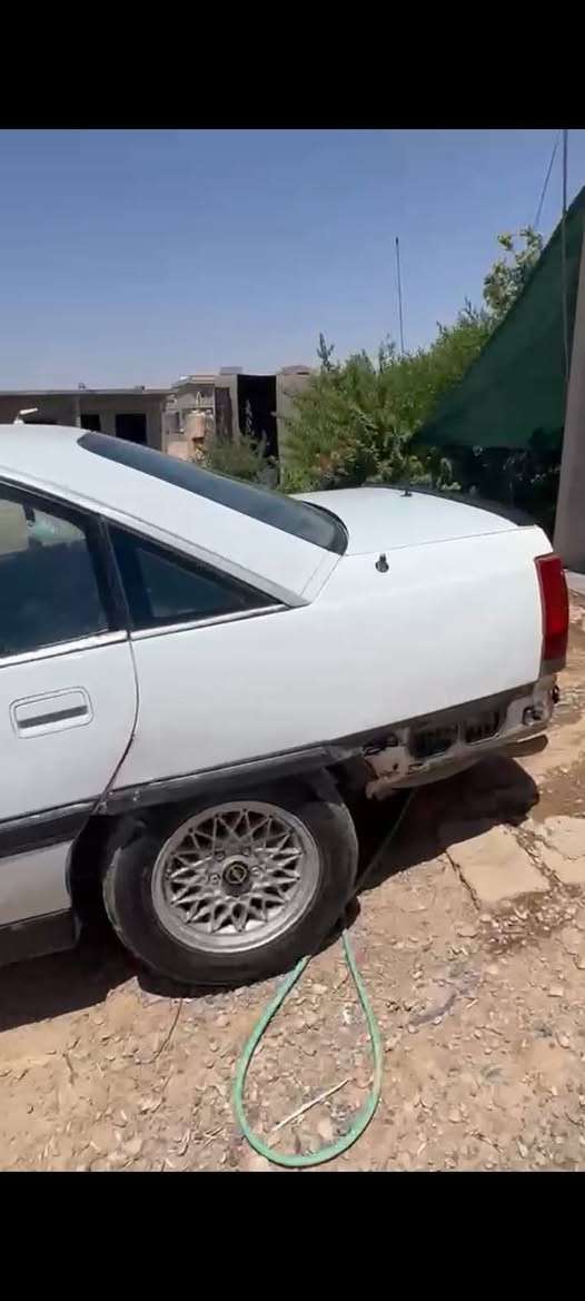 السلام عليكم لبيع
اوبل اوميكا 20 موديل 92 
كير محرك بلشرط 
صدر 80/100
تواير جدد 
سنوية منتهي صار سنة رقم سليمانية شرط التحويل 
تتنتة بلادي 
ملاحظه الدعامية مشدودة 
مراوس بيم أم فقط أو بيع 
***********
