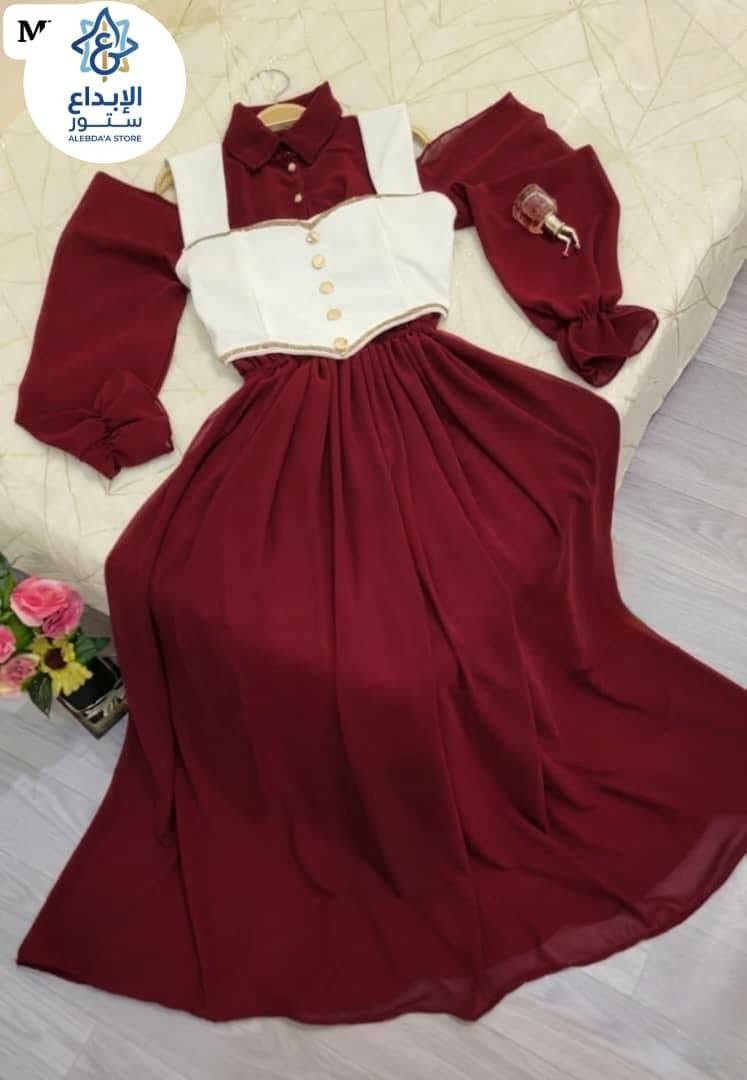 .*🛍️🛍️🛍️ جــــــــــــــديد اليوم فخـــــــامة بلا حــــدود 🛍️*
*🛍️✨ فستان “أناقة باريس” – موديل MP862 ✨*

*🛍️إطلالة راقية تدمج بين الفخامة.الأوروبية واللمسة العصرية ✨*
*🛍️فستان أنيق يخطف الأنظار بتفاصيله الدقيقة ولمعان كرستاله الفاخر 💎*

*🛍️الوصف:*
*🛍️فستان نسائي فخم مكوّن من قطعتين منفصلتين:*

*🛍️القطعة الثانية (القطعة السوداء): كورسيه منفصل بتصميم جذاب وفخم:*

*🛍️مزين من الأعلى بكرستال لامع يعطي لمعة فخمة على منطقة الصدر.*

*🛍️أسفله تصميم دائري أنيق يبرز جمال الخصر ويعطي لمسة راقية.*

*🛍️من الخلف رباط أنيق لتعديل المقاس وشكل الخصر حسب الرغبة*

-----------------------------------------------
*🛍️*المقاسات*
M
L
XL
XXL
-----------------------------------------------
┏━━ ✨ PRICE LIST ✨ ━━┓
🔹 العملة القديمة: [ 6,500 ] ﷼
🔹 العملة الجديدة: [ 19,500 ] ﷼
🔹 الريال السعودي: [ 47 ] ر.س
  ┗━━━  𝓐𝓵𝓮𝓫𝓭𝓪’𝓪 𝓢𝓽𝓸𝓻𝓮  ━━━┛
🏠 خدمة توصيل إلى البيت داخل صنعاء 🛵
🚚 يوجد شحن لجميع المحافظات اليمنية 📦
الإبداع ستور سعوان شارع الأربعين امام مطعم الشيباني جولدن 
للطلب 782785273


**إذا كنت صاحب هذا الإعلان وتريد حذفه لأي سبب، رجاءا أرسل رسالة إلى الدعم الفني**