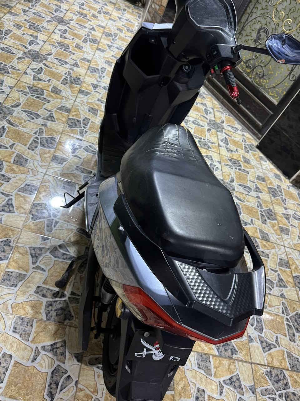 وطور شحن الاخوين موديل 23 للبيع 550 وبي مجال بطاريات وملف وعقل كله جديد / مكان رمادي كورنيش تأميم /رقم:***********
