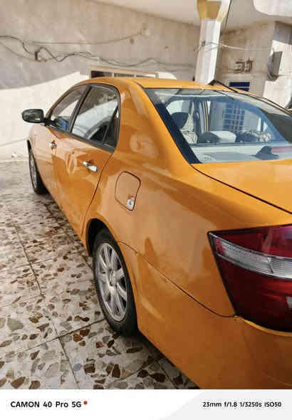 السلام عليكم جيلي موبل 2012 ارقام وسنويه جديد بسمي مصفره هيئة وغرامات كير ومكينه وحداديه خير من الله منظومة تبريد جديده نقص غاز فقط السعر40وبيه مجال العنوان واسط نعمانيه ***********
