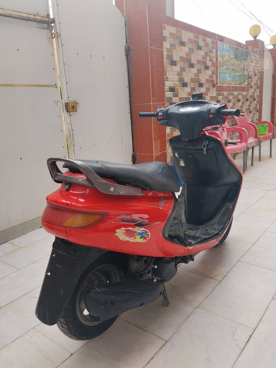 السلام عليكم للبيع فراشه كرستال
كهربائيات كامله نكره سلف وهندر كلشي شغال

مكان حله _ أبي غرق 

للأستفسـار الاتصال على الواتساب او الرقم .. ***********
