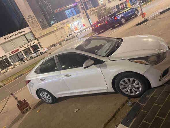 هونداي اكسنت 2022 امريكي حادث جاملغ وباب الجهه اليمنى رقم اربيل ماشيه 15 الف ميل كلش نظيفه السياره استخدام بيت مكان السياره حله *********** حلة
