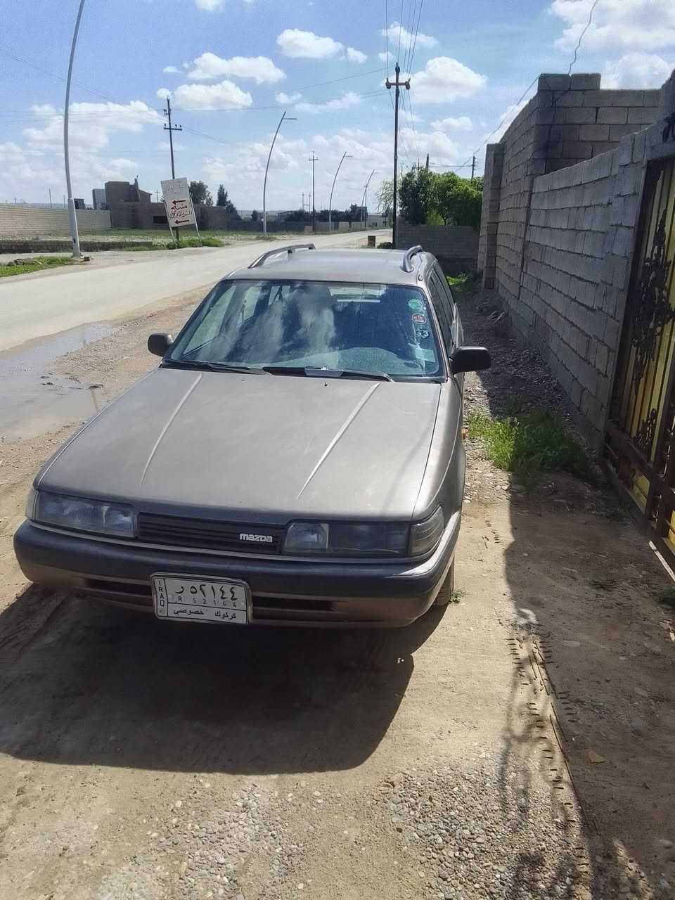 مازدا استيشن كركوك موديل 92 شرط تحويل تبريد شغال سيارة جاهزة  تاير كهربائيات كلها شغالة كير عادي جوم كهرب تحويل شرط كابيرتة مكان السيارة الشرقاط السعر 38 
***********
