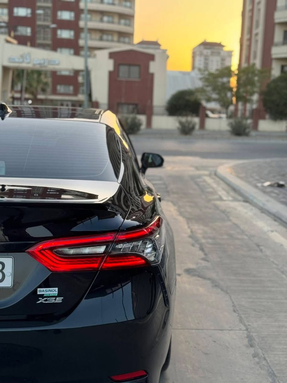 كامري موديل 2021
 امريكي 
فئه ال xse.ماشيه126 الف
فول مواصفات 1/1
 1 بنوراما 
2 بصمه تشغيل بصمه ابواب تشغيل عن بعد
3دخول ذكي ترحيب 
4 هاند بريك بصمه
5. ثلث انضمه قياده ECO-NORMAL-SPORT 
6. ⁠HOLD
7. ⁠شاشه ترحيب كامري 
8. ⁠شاحن لاسلكي
9. ⁠انارات ترحيب ابواب 
10. ⁠لدات دشبول وابواب
11. ⁠قطعتين تبريد 
12. ⁠داخل احمر المرغوب بالكامري🔥
13. ⁠ثلاجه
14. كشن تدفئه وتبريد تحكم جهتين 
15. ⁠لايت زنون عالي ناصي 
16. ⁠ليد خلفي بك لايت 
17. ⁠السياره مزوعه مواصفات وبعد بيها ماذكرتهن 
18. ⁠ السياره بيها قطعتين صبغ باب 
19. ⁠سائق وباب الراكب الجهه ثانيه وبيها بارد شبر  بجم كبس   سياره نضيفه ع ايدي استخدام شخصي 
19. ⁠سياره  رقم سليمانيه باسمي تريد تحويل تريد وكاله ⁠
20. ⁠ هزه جديده سنويه جديده رقم جديد فقط تروح تحول 
21. ⁠ وياها بردات وياها ارضيات اصليه 
22. ⁠رقم هـ***********
23. ⁠السعر202 وبيها مجال لشراي
24. ⁠مكان السياره الانبار الرمادي
