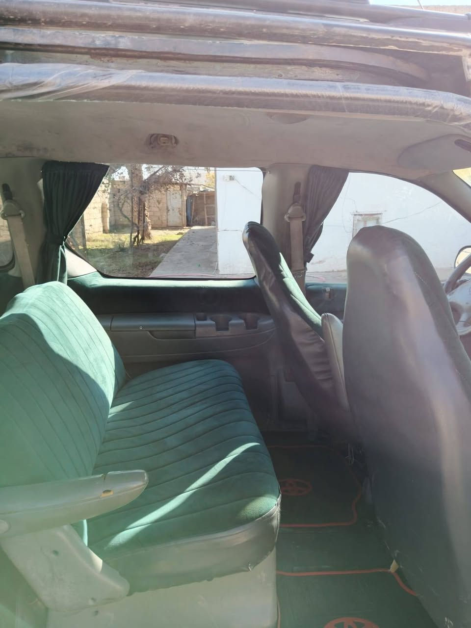 سلام عليكم 
سياره دوج كرفان 7راكب للبيع 
السعر 50
للاتصال ***********
***********
